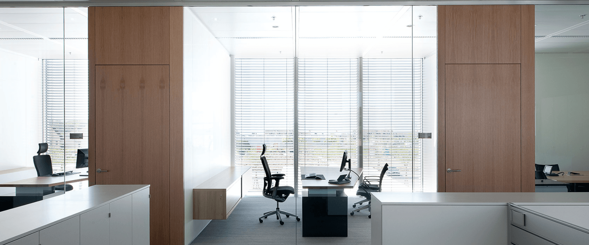 STC Rating Up to 45 dB｜Meets diverse application scenarios and provides comprehensive acoustic solutions.