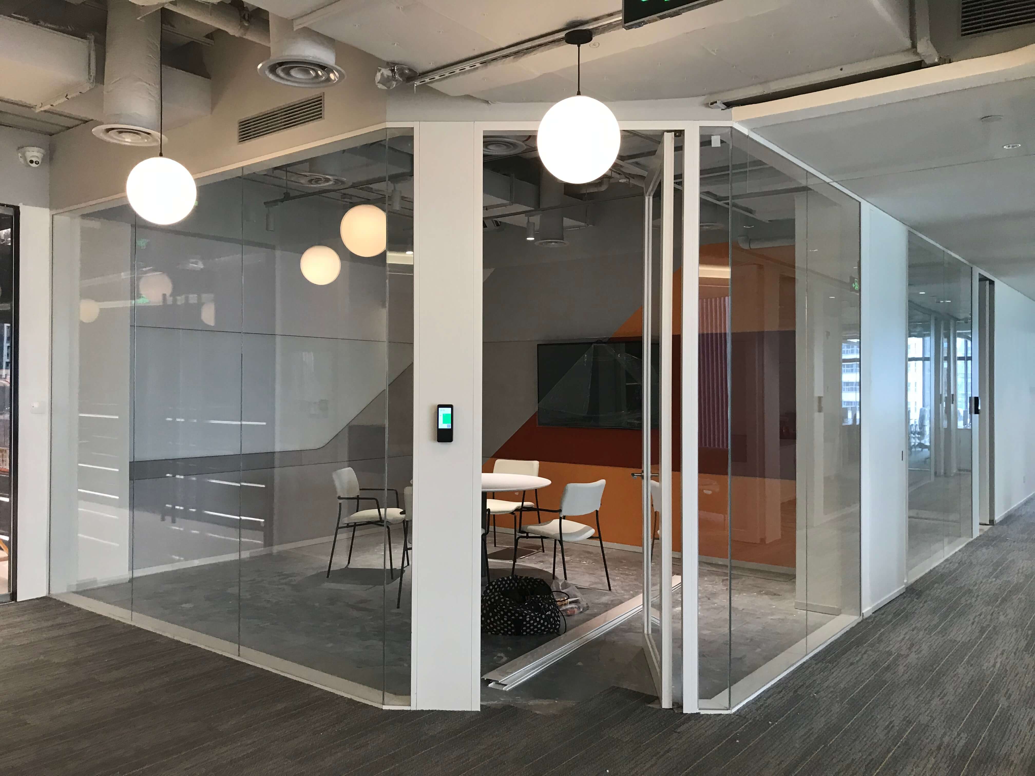 Custom White Partition System- 150mm Thick white Aluminum Frame Partition System